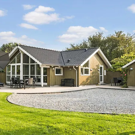 Casa vacanze 3 Bedroom Amazing In Sydals Skovmose